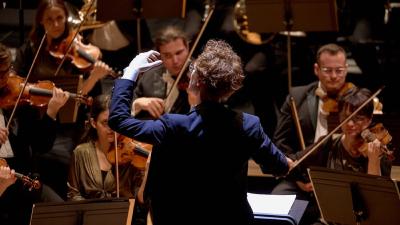 Image KREŽMIN CIKLUS: PANONSKA FILHARMONIJA & TOM BORROW, klavir