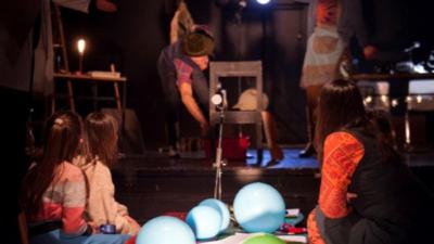 Image RADIO VOĆARSKA - Ratovi svjetova (predstava za djecu)